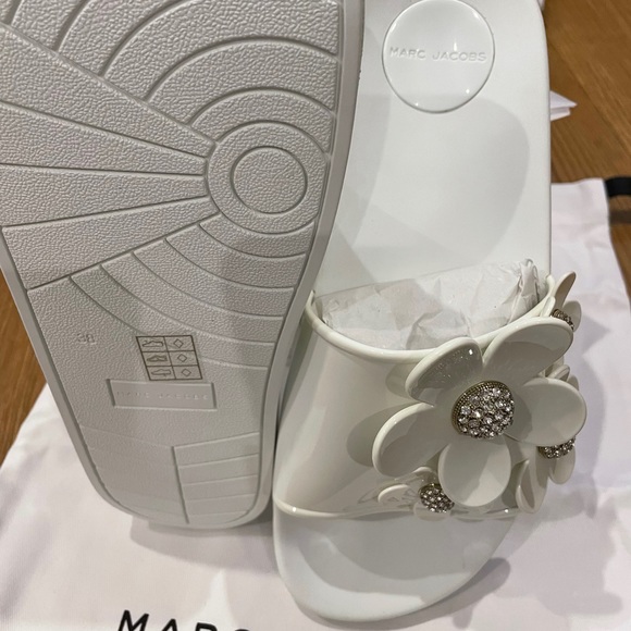 - Marc Jacobs slippers with crystal details - Picture 2 of 3
